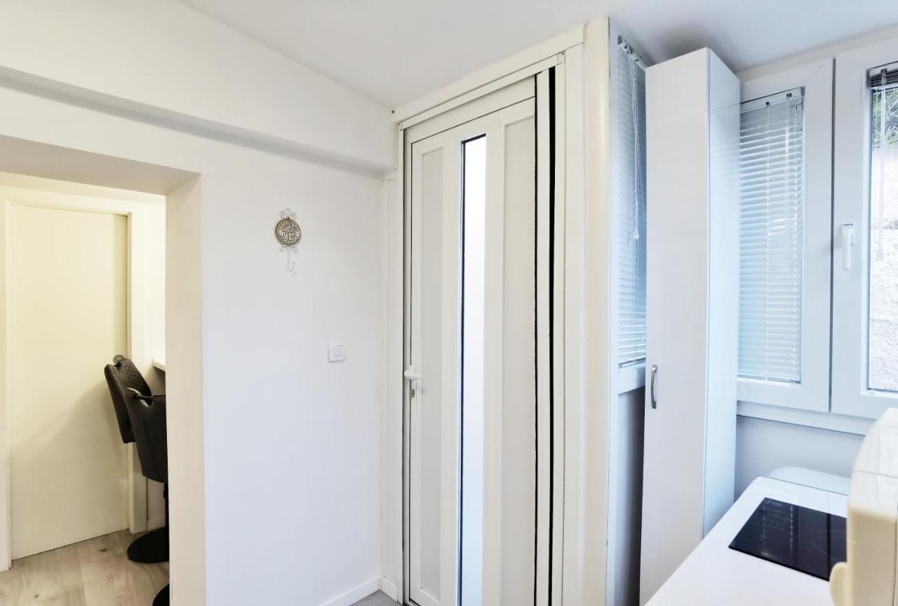 Ferienwohnung Missia - Cosy In Perfect Location Split Exterior foto